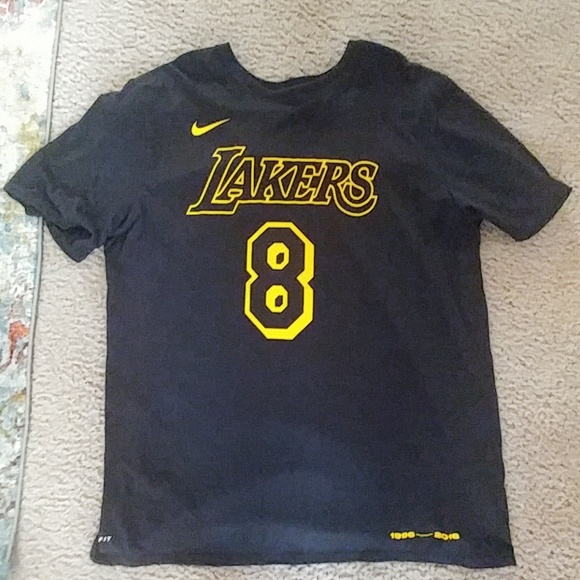 kobe retirement shirt